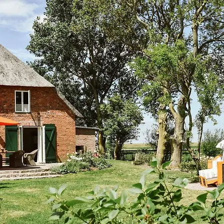 Ferienhaus Huus - East *